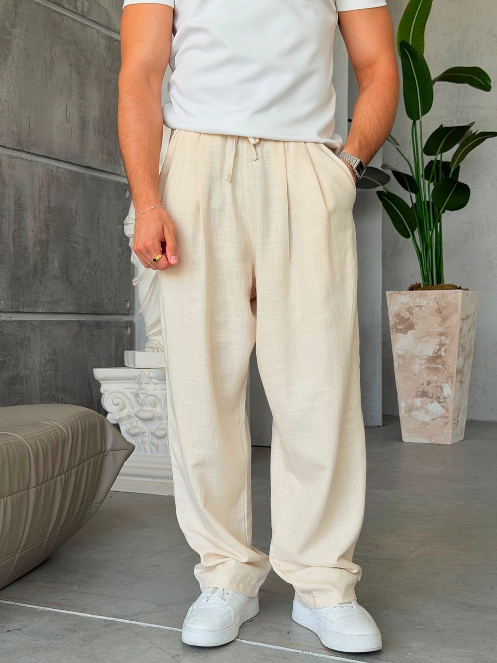 Linen Pleated Baggy Pants