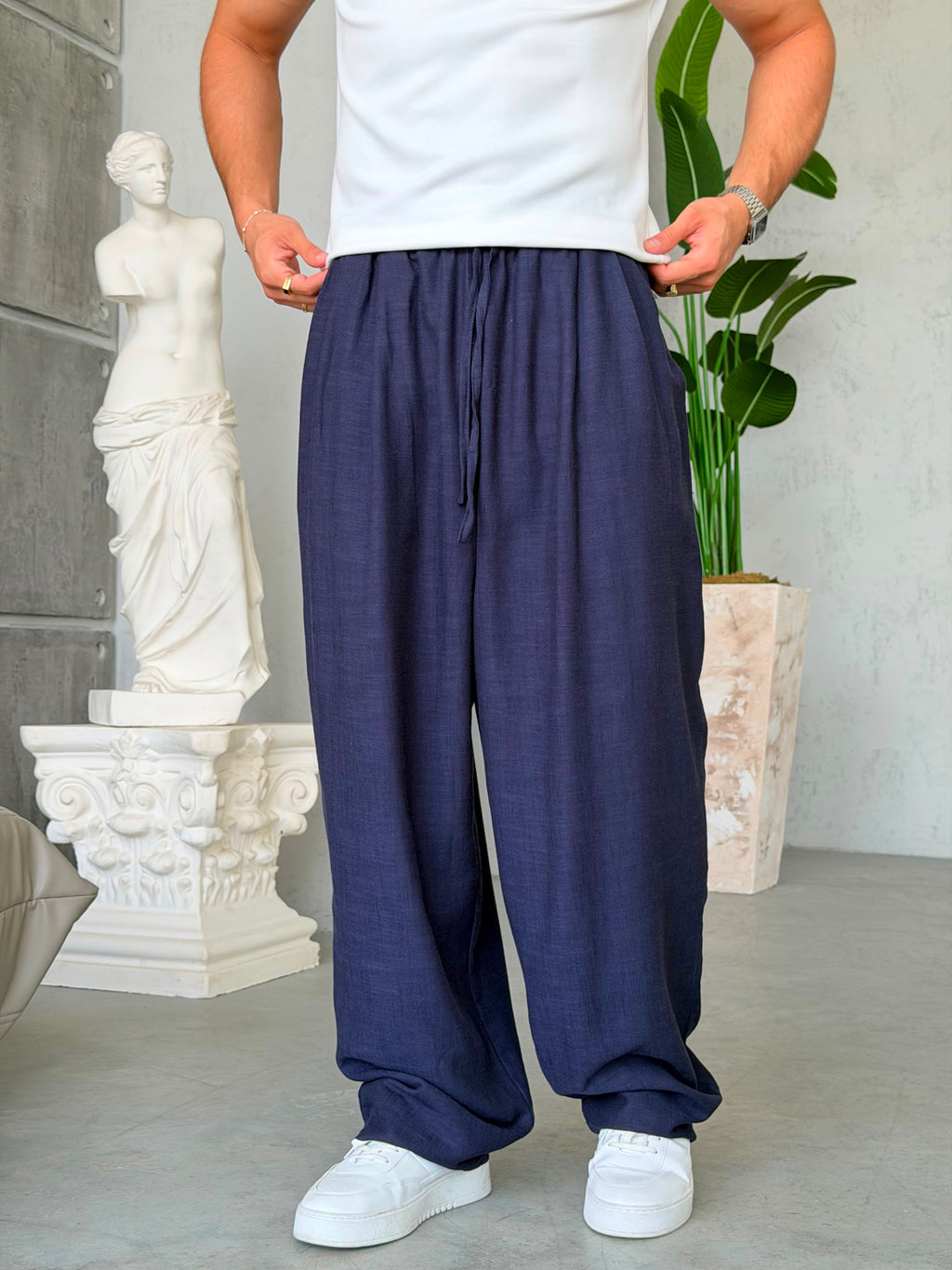 Linen Pleated Baggy Pants