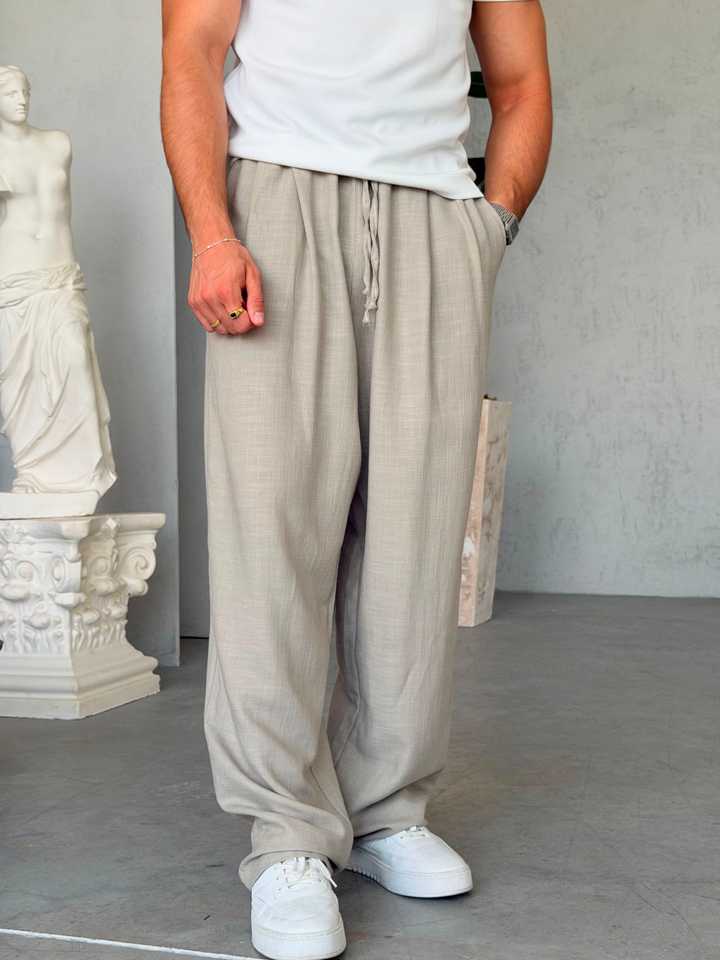 Linen Pleated Baggy Pants