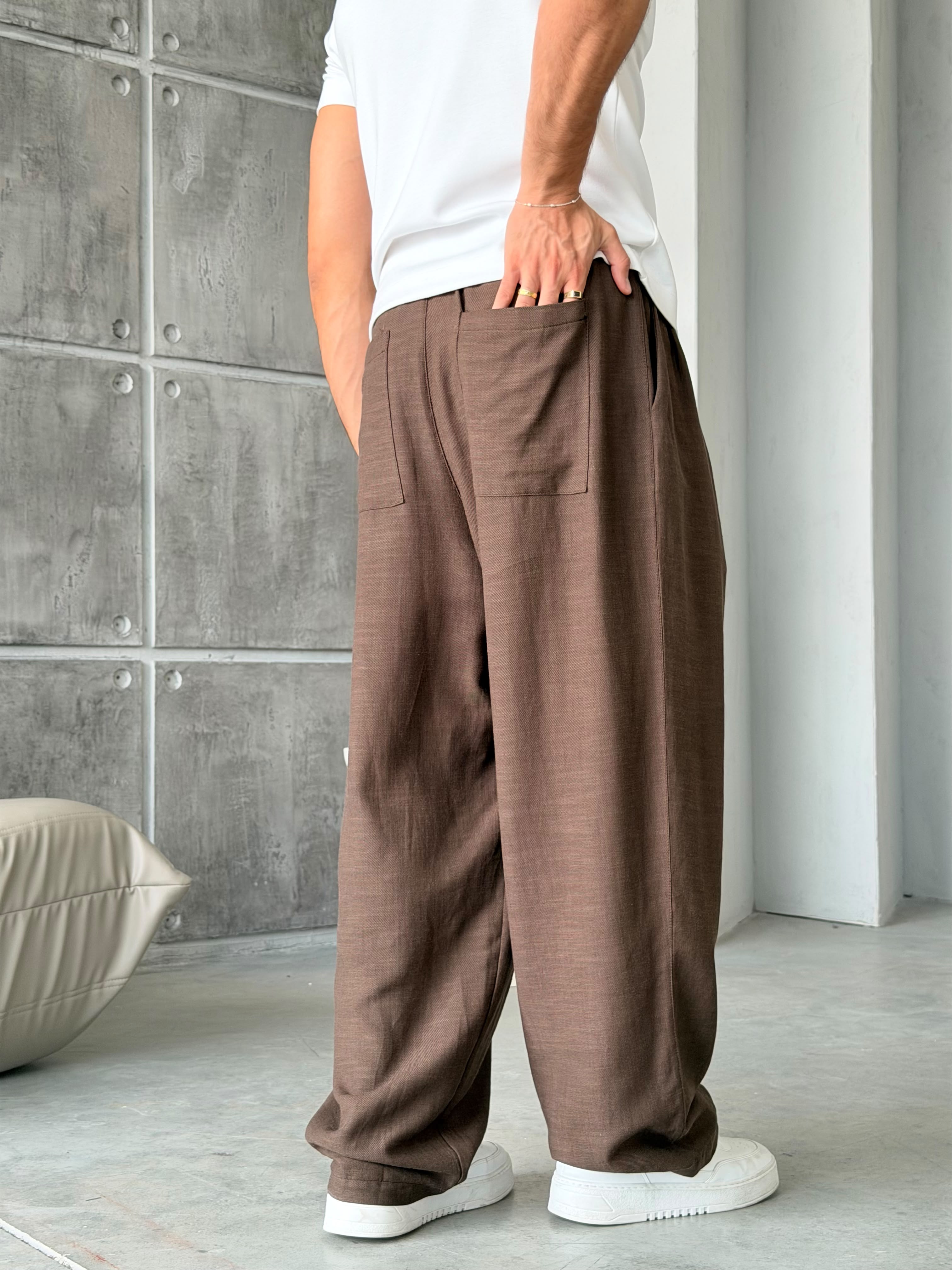Linen Pleated Baggy Pants
