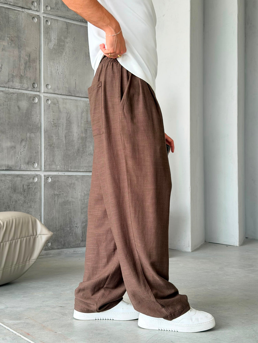 Linen Pleated Baggy Pants