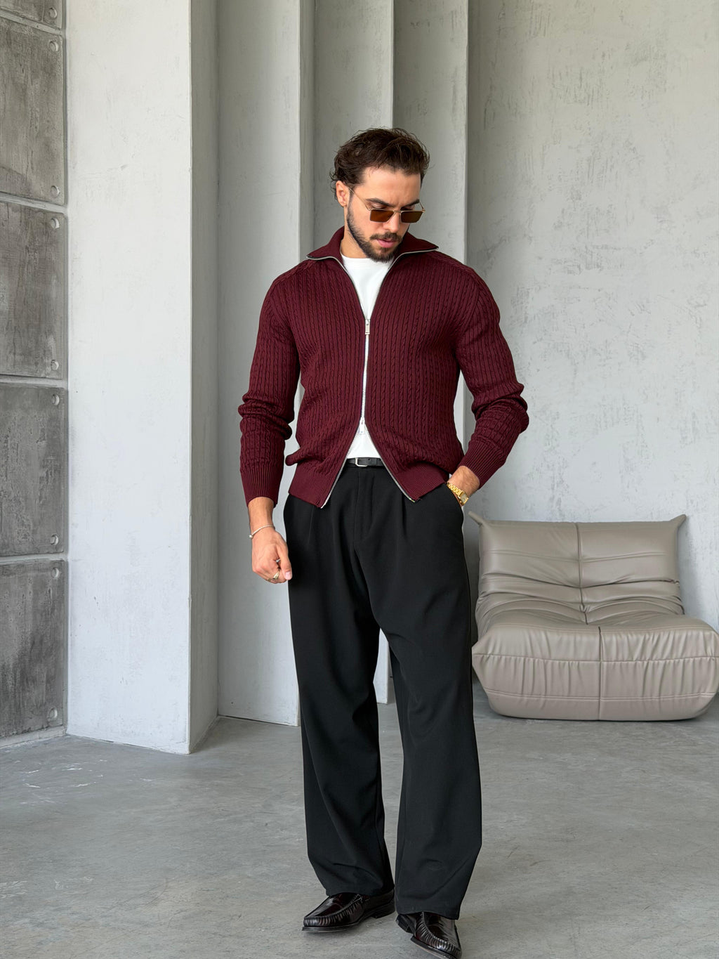 Textured Knit Double-Zip Cardigan – Bordo