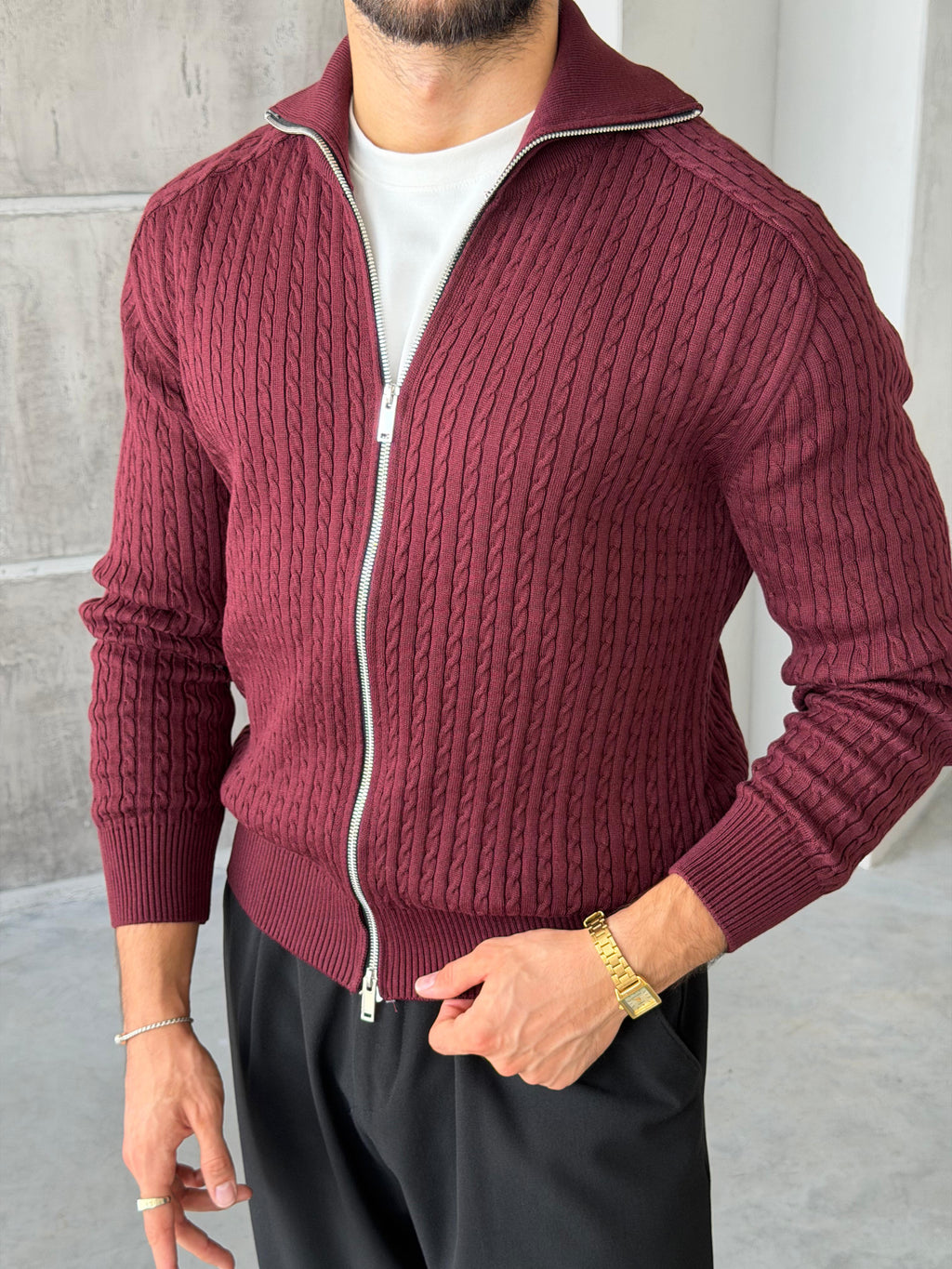 Textured Knit Double-Zip Cardigan – Bordo