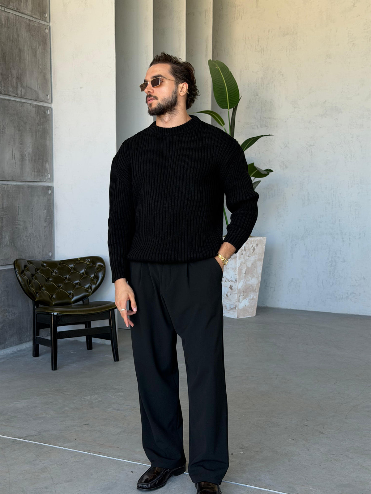 Ribbed Knit Basic Oversized Sweater - BLACK