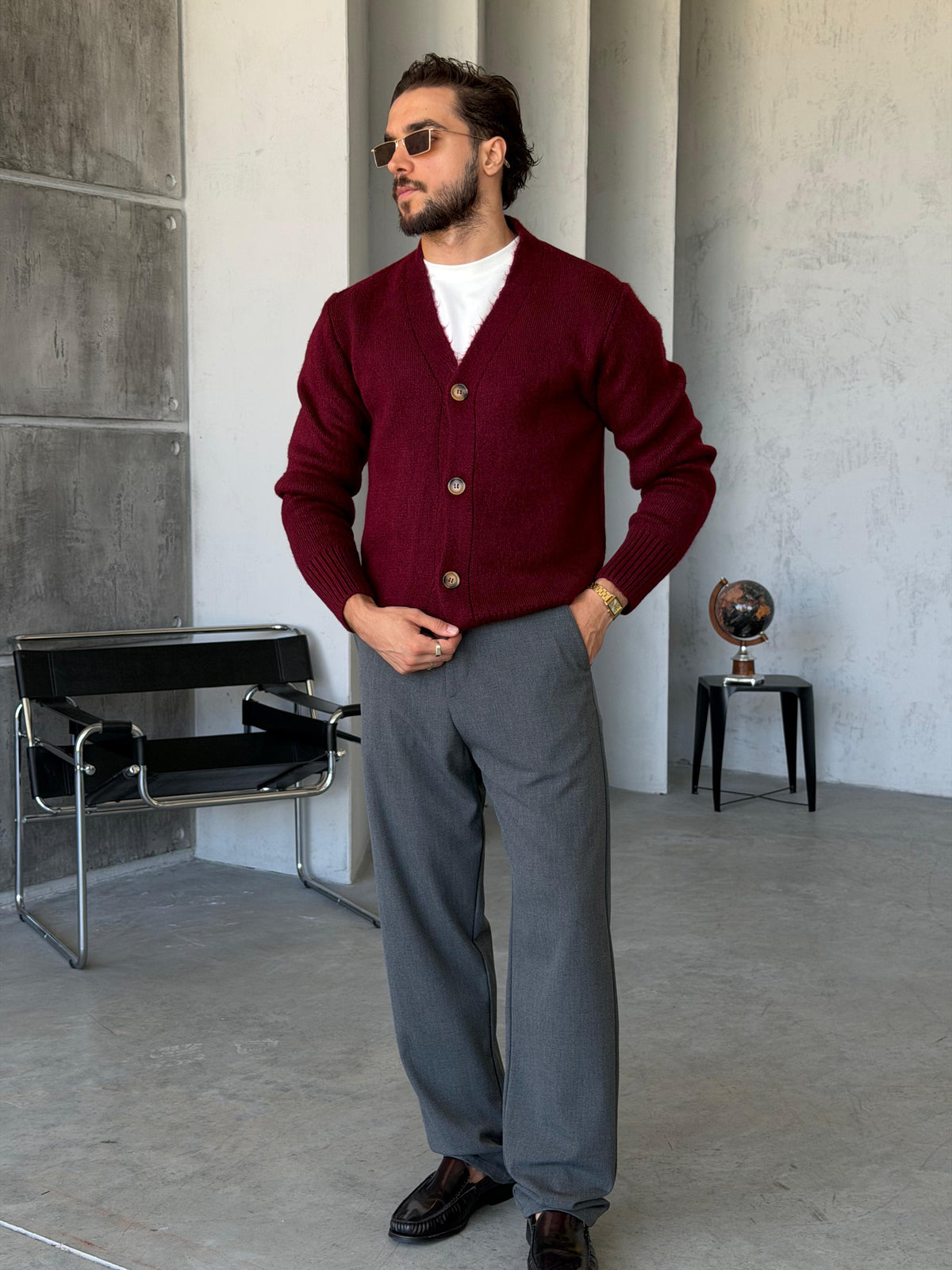 Buttoned Knit V-Neck Cardigan - BORDO