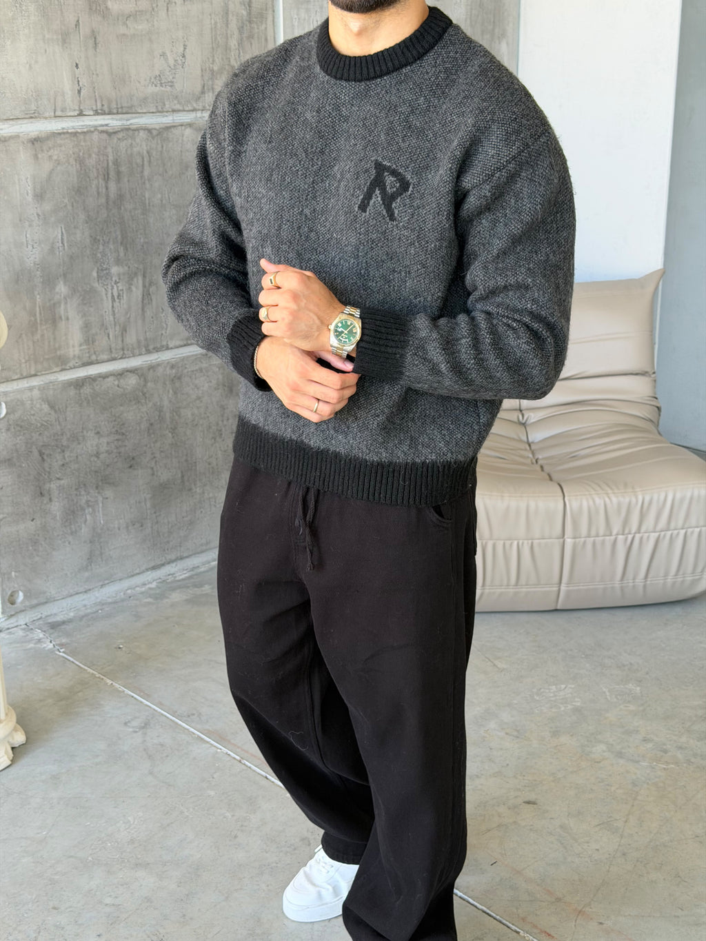 R Letter Premium Washed Oversized Knit Sweater - BLACK