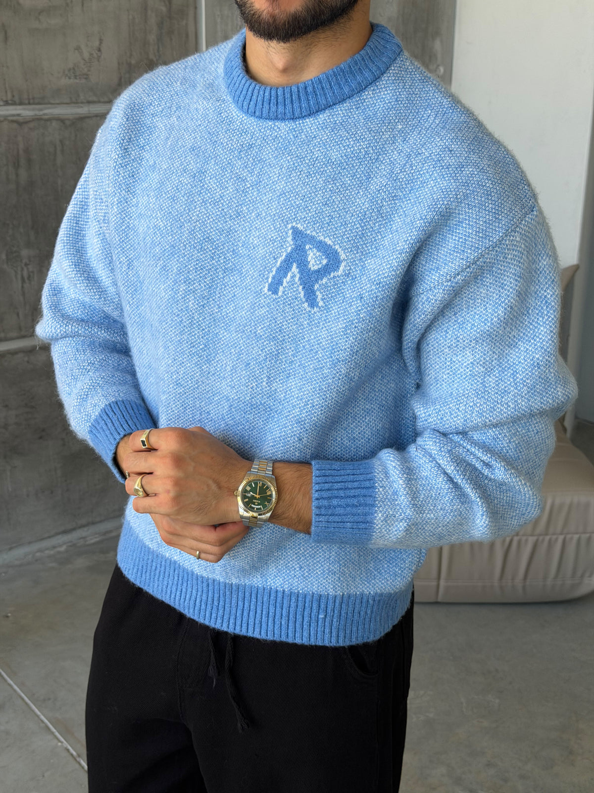 R Letter Premium Washed Oversized Knit Sweater - BABY BLUE