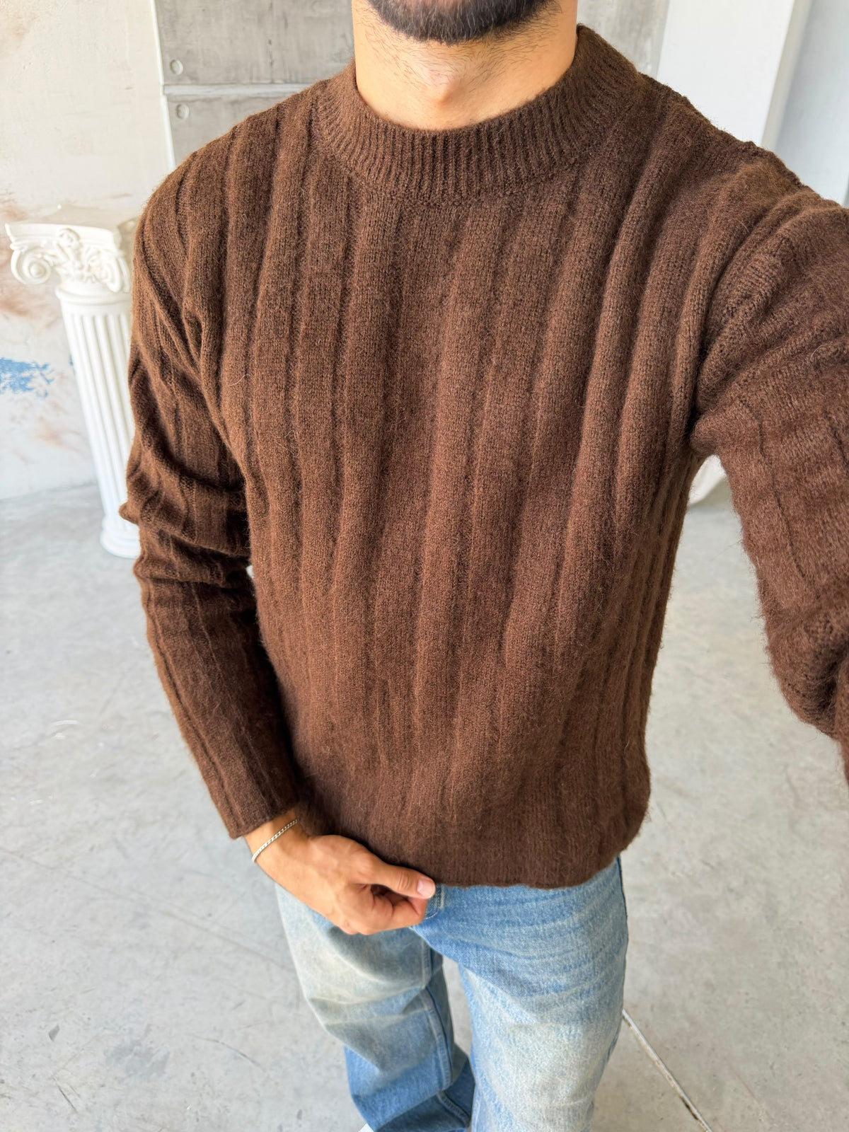 Ribbed Knit Sweater – Brown