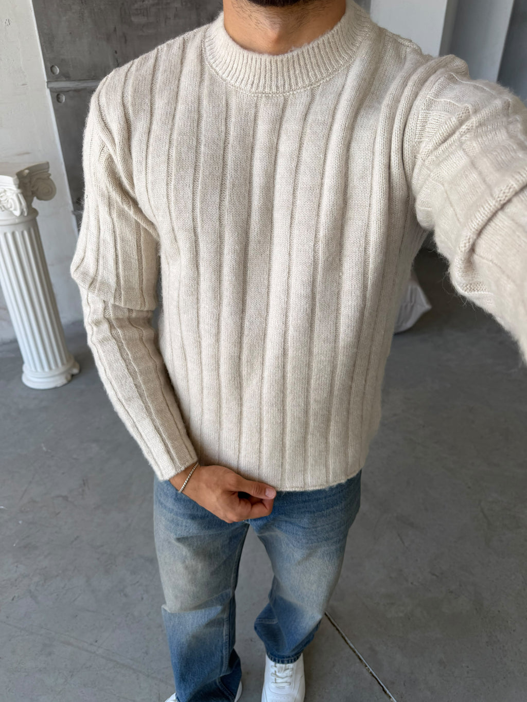 Ribbed Knit Sweater – Cream
