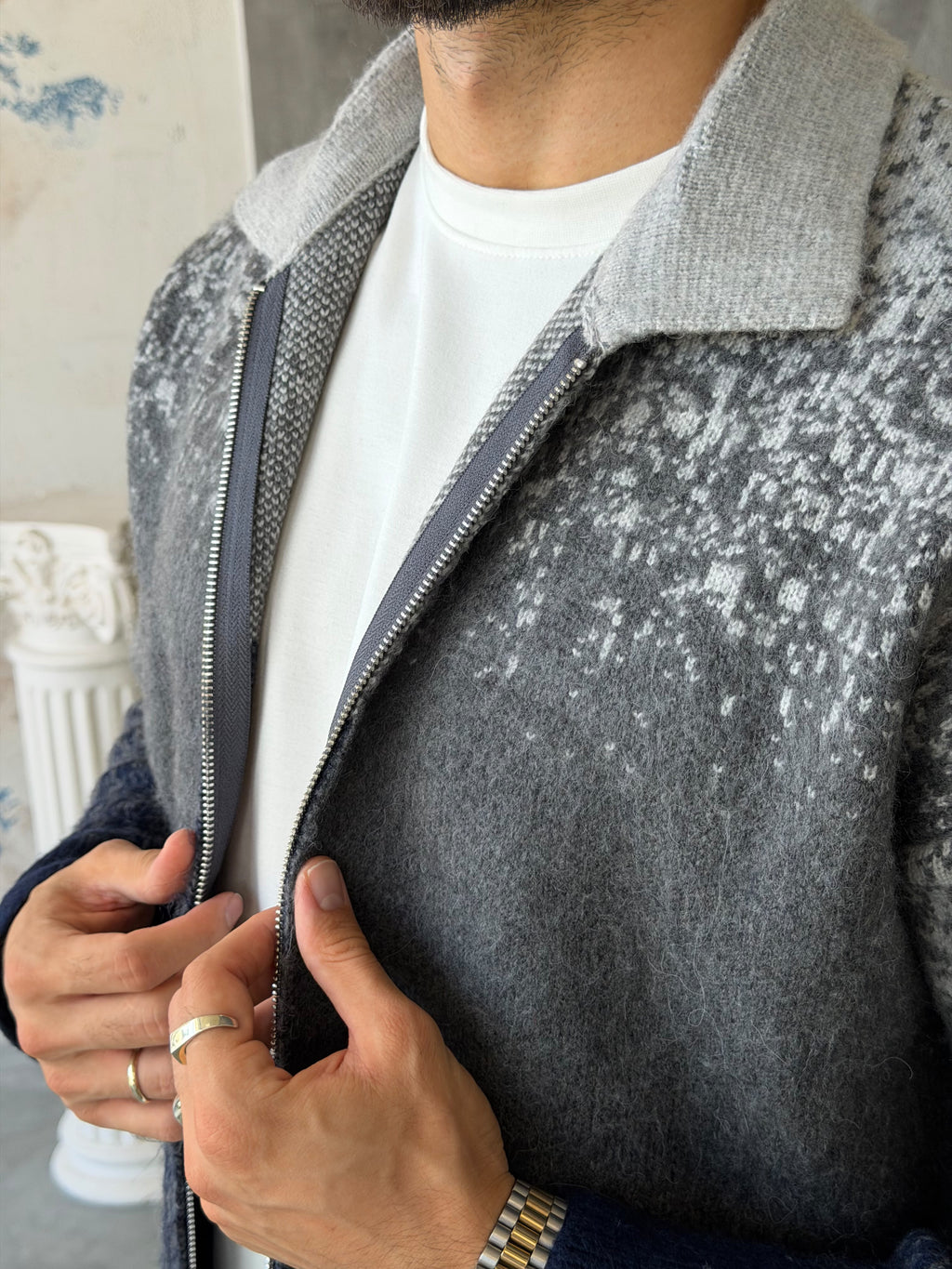 Gradient Double-Zip Knit – Grey