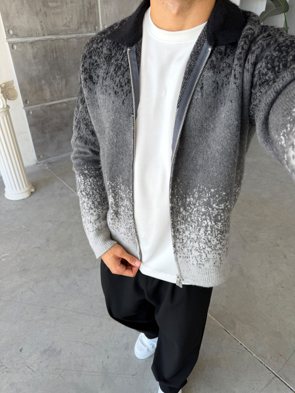 Gradient Double-Zip Knit – Grey