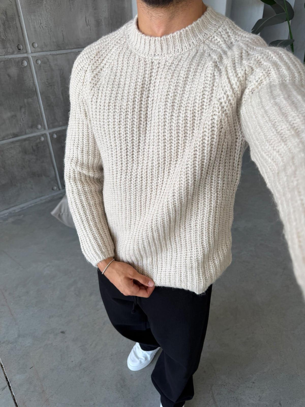 Raglan Sleeve Ribbed Knit Sweater – Cream