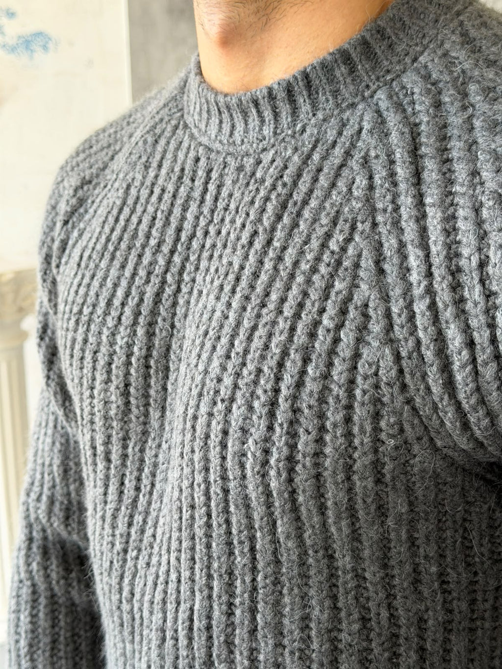 Raglan Sleeve Ribbed Knit Sweater – Grey
