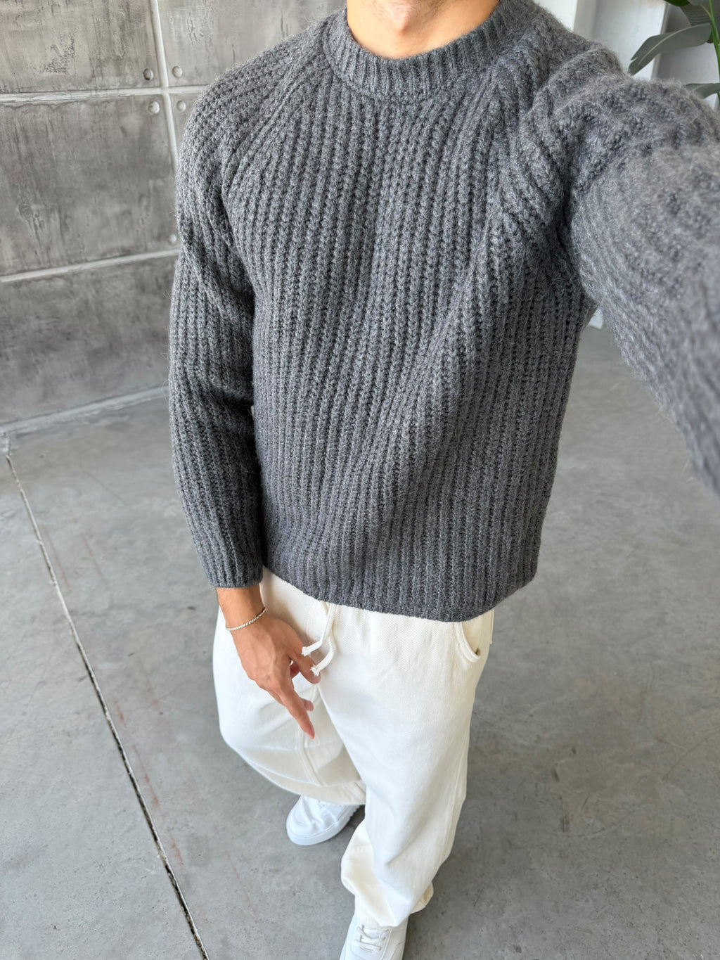 Raglan Sleeve Ribbed Knit Sweater – Grey