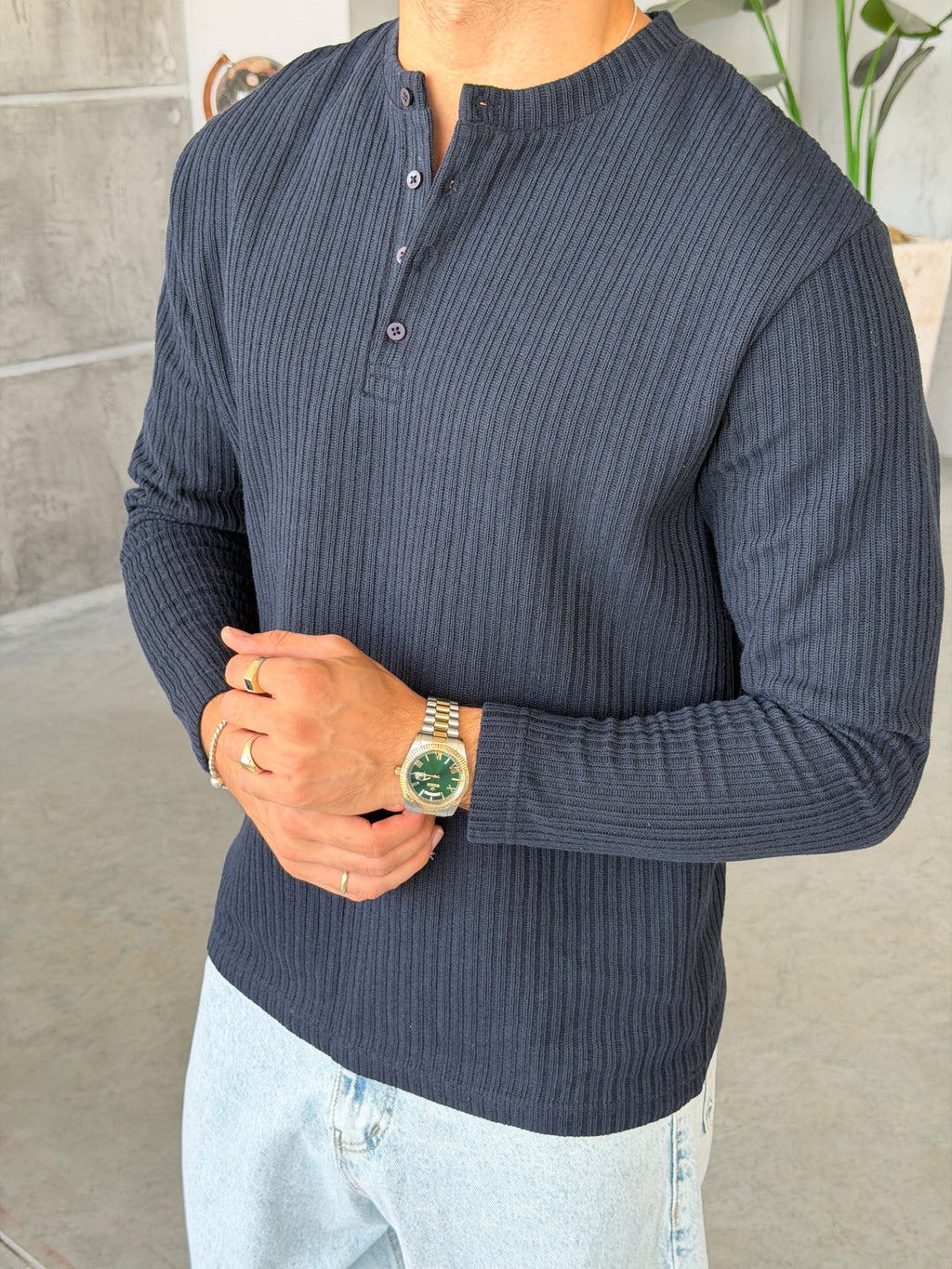 Ribbed Henley Sweatshirt – Navy