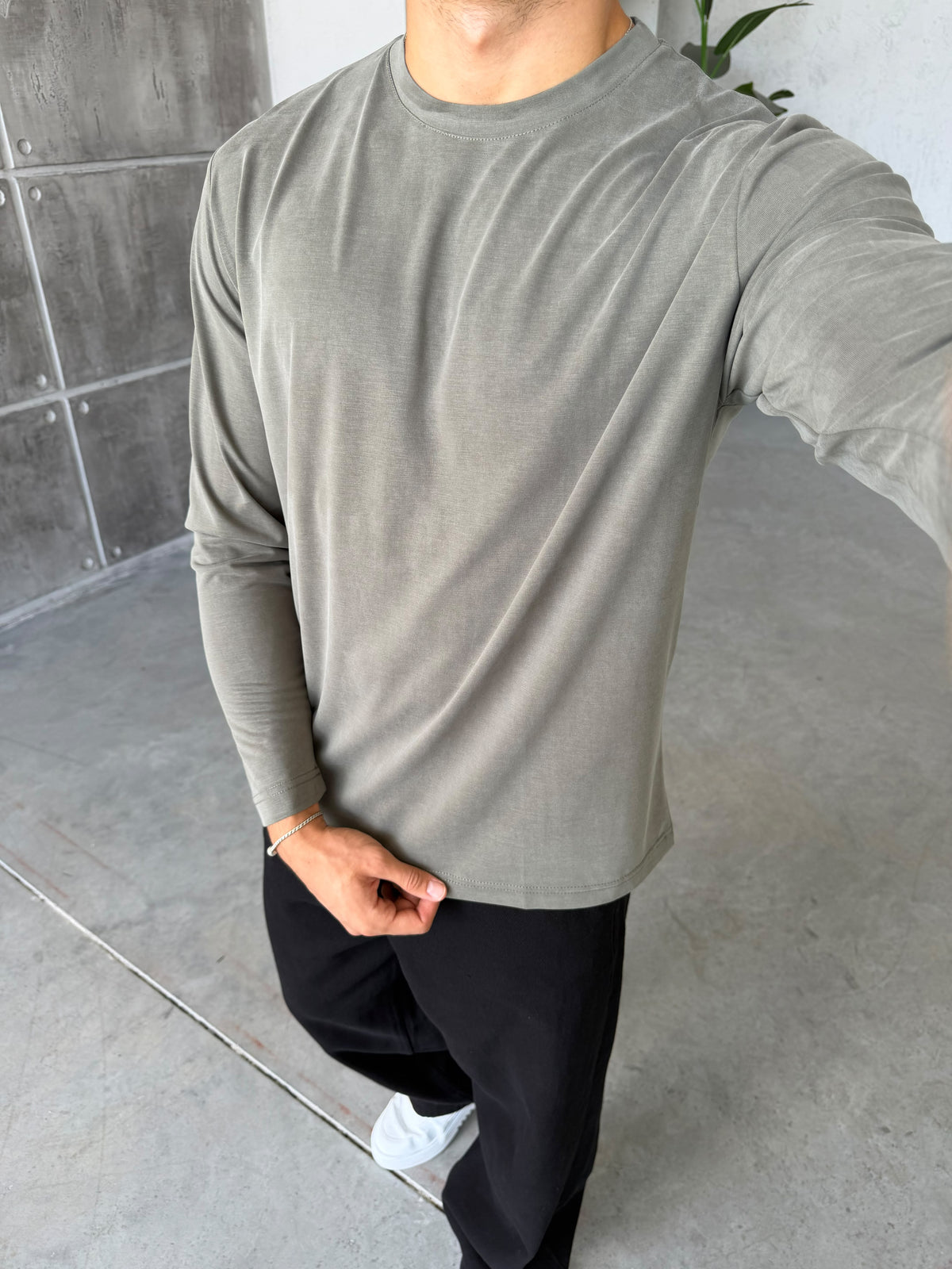 Washed Modal Basic Sweatshirt - Khaki
