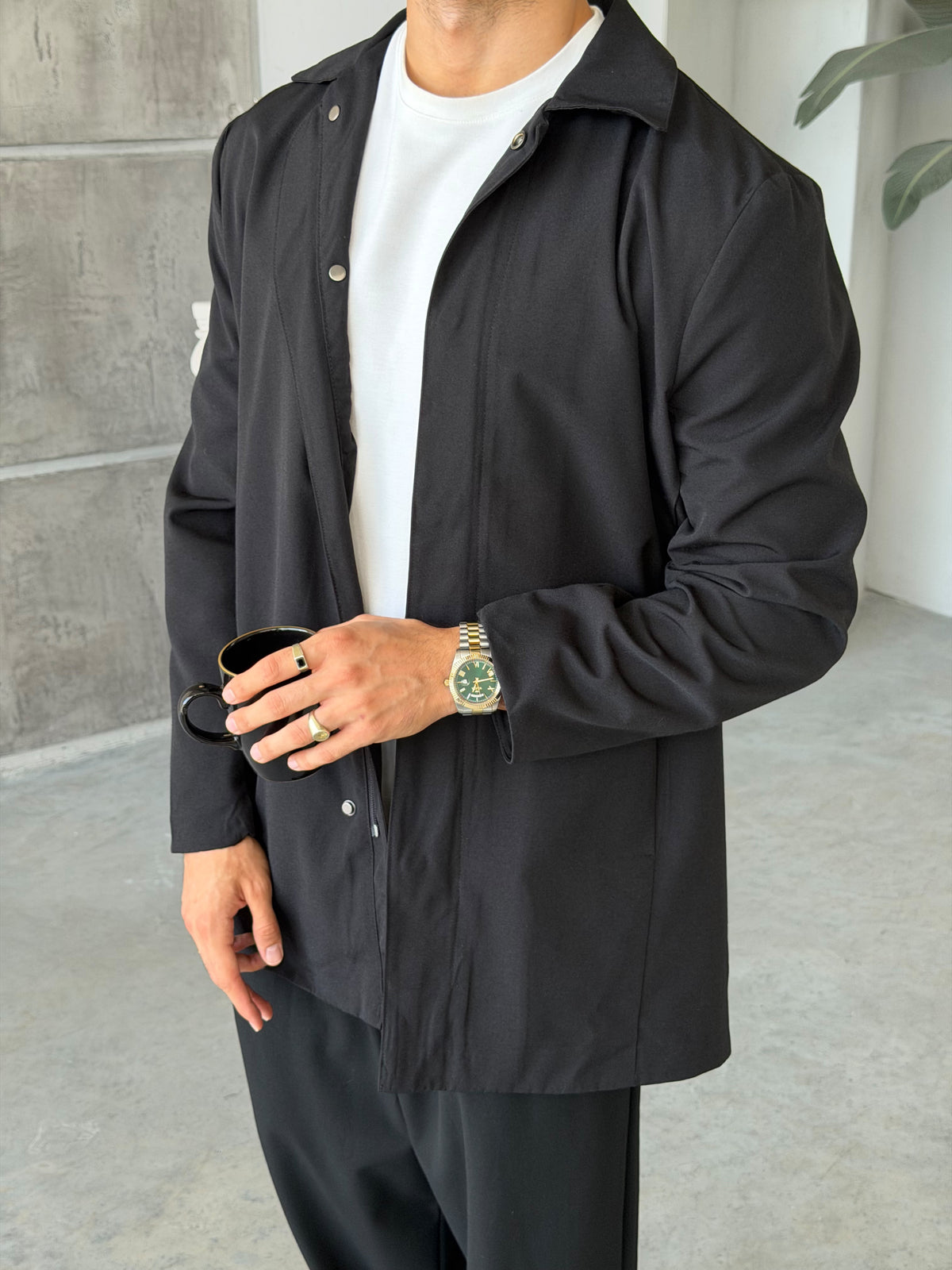 Tech Fabric Trench Jacket – Black