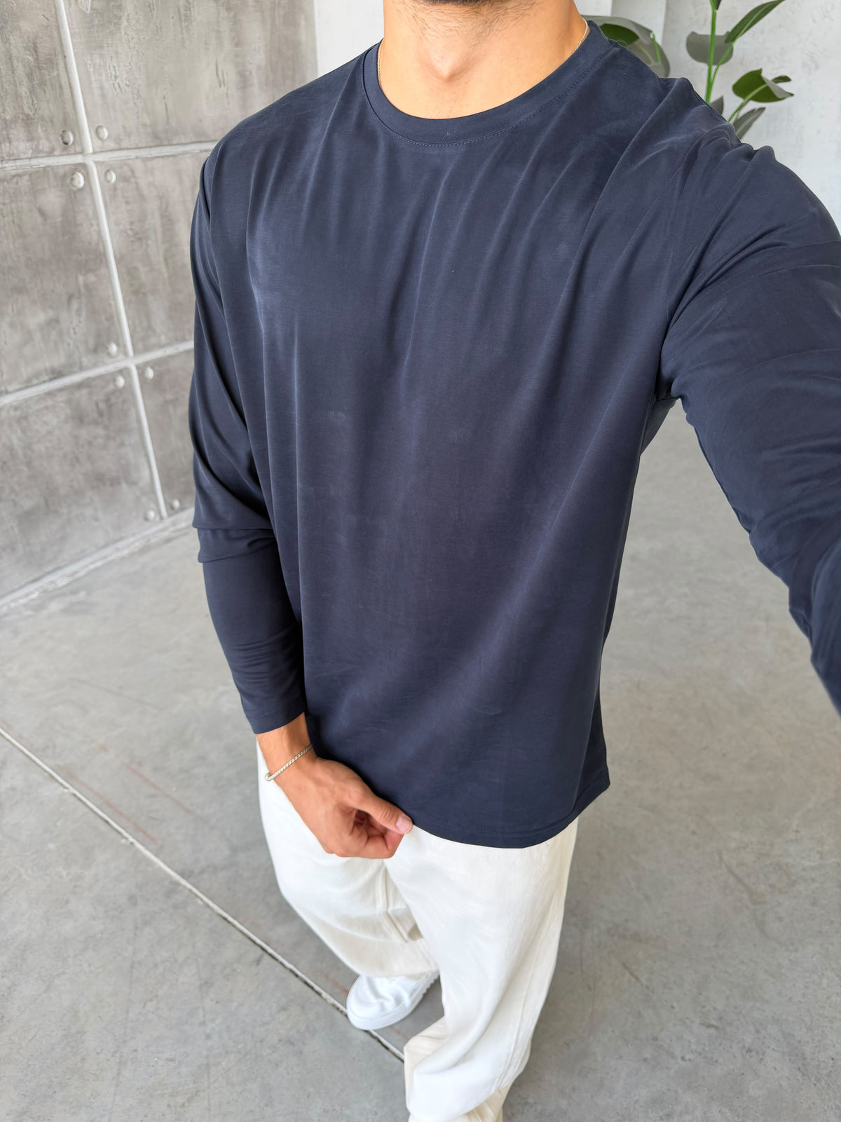 Washed Modal Basic Sweatshirt - Navy