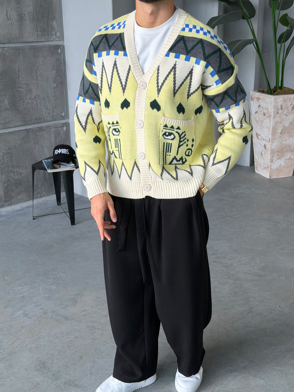 Ethnic Pattern Pocket Knit Cardigan