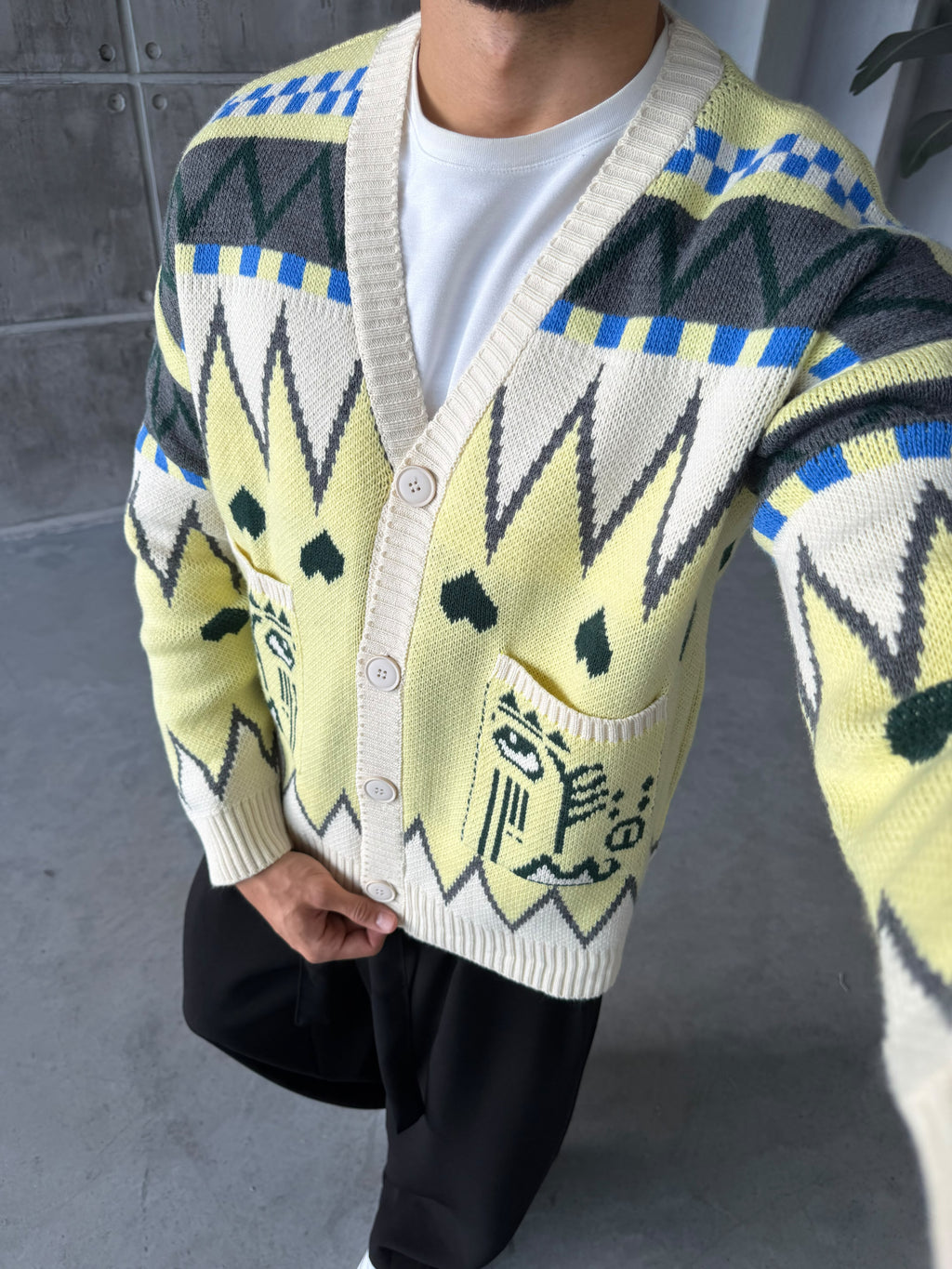 Ethnic Pattern Pocket Knit Cardigan