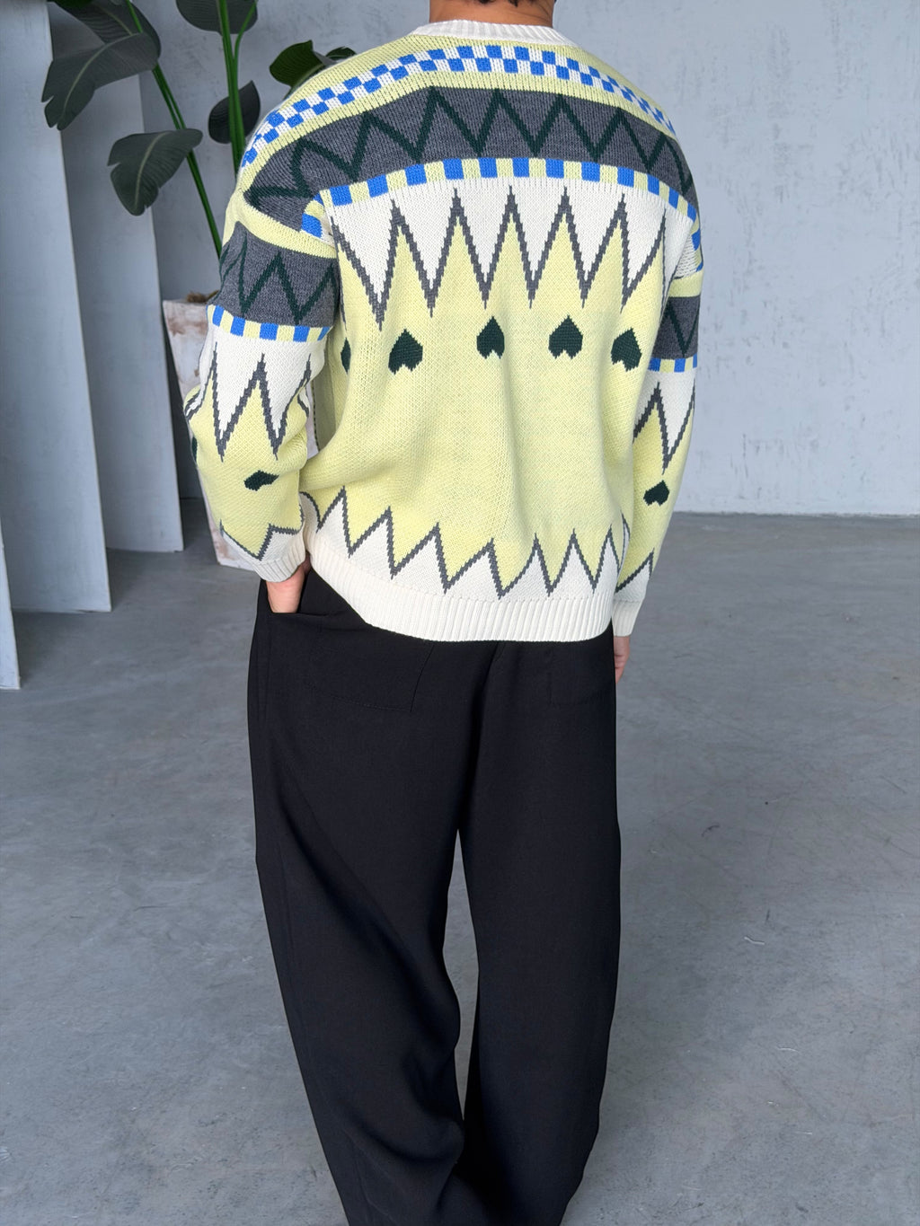 Ethnic Pattern Pocket Knit Cardigan