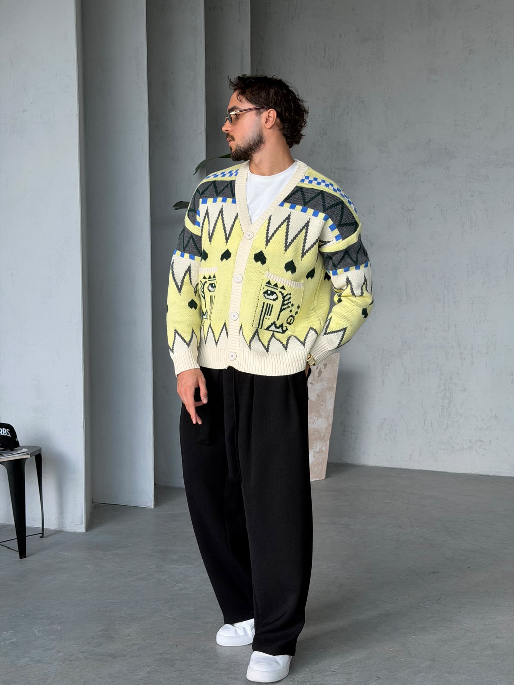 Ethnic Pattern Pocket Knit Cardigan