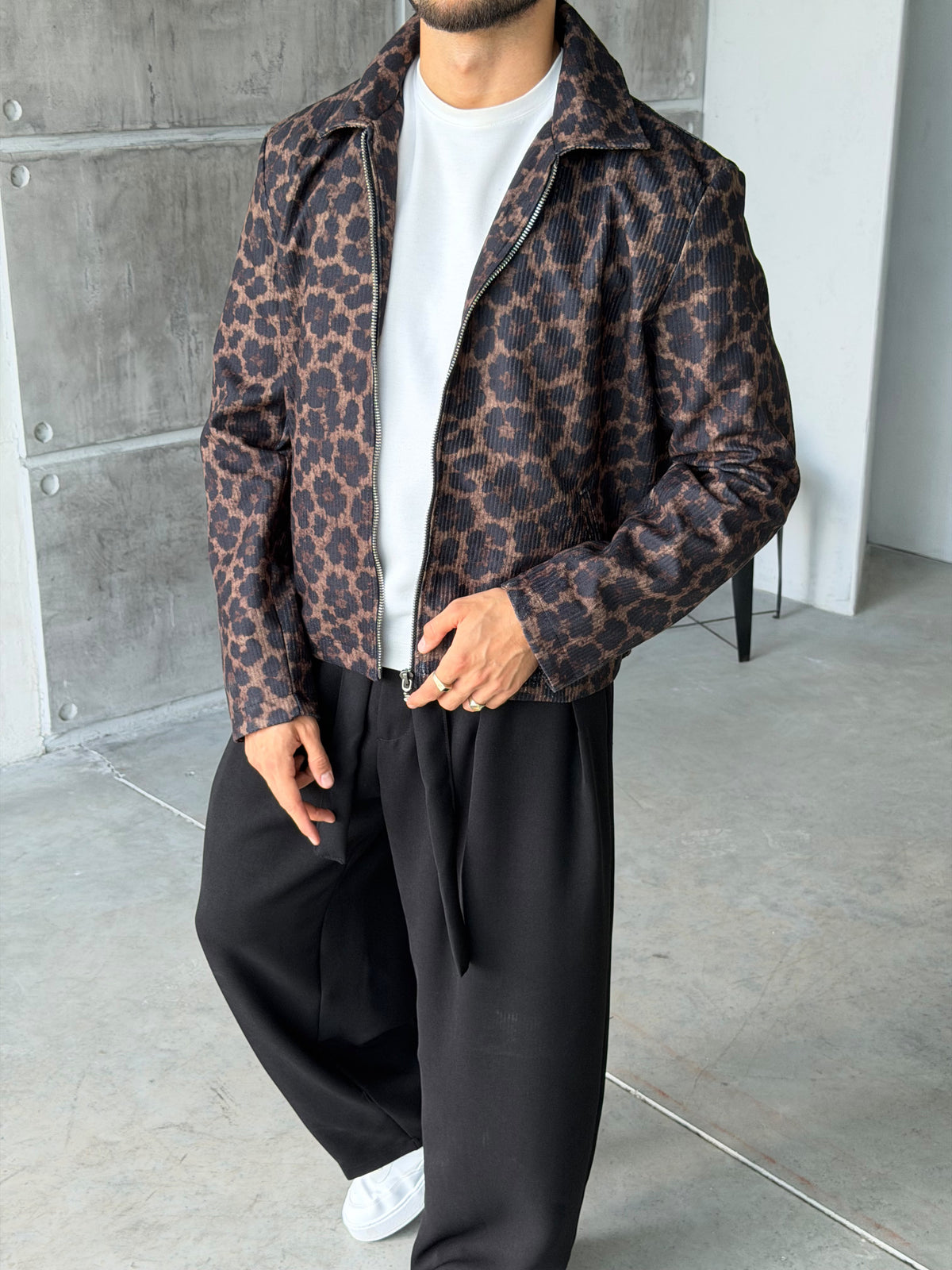 Cheetah Pattern Zip-Up Jacket