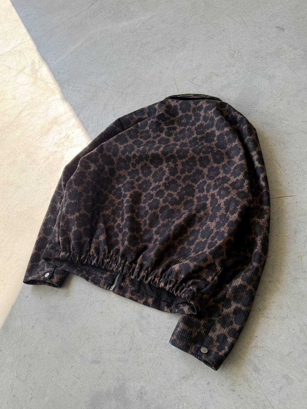 Cheetah Pattern Zip-Up Jacket