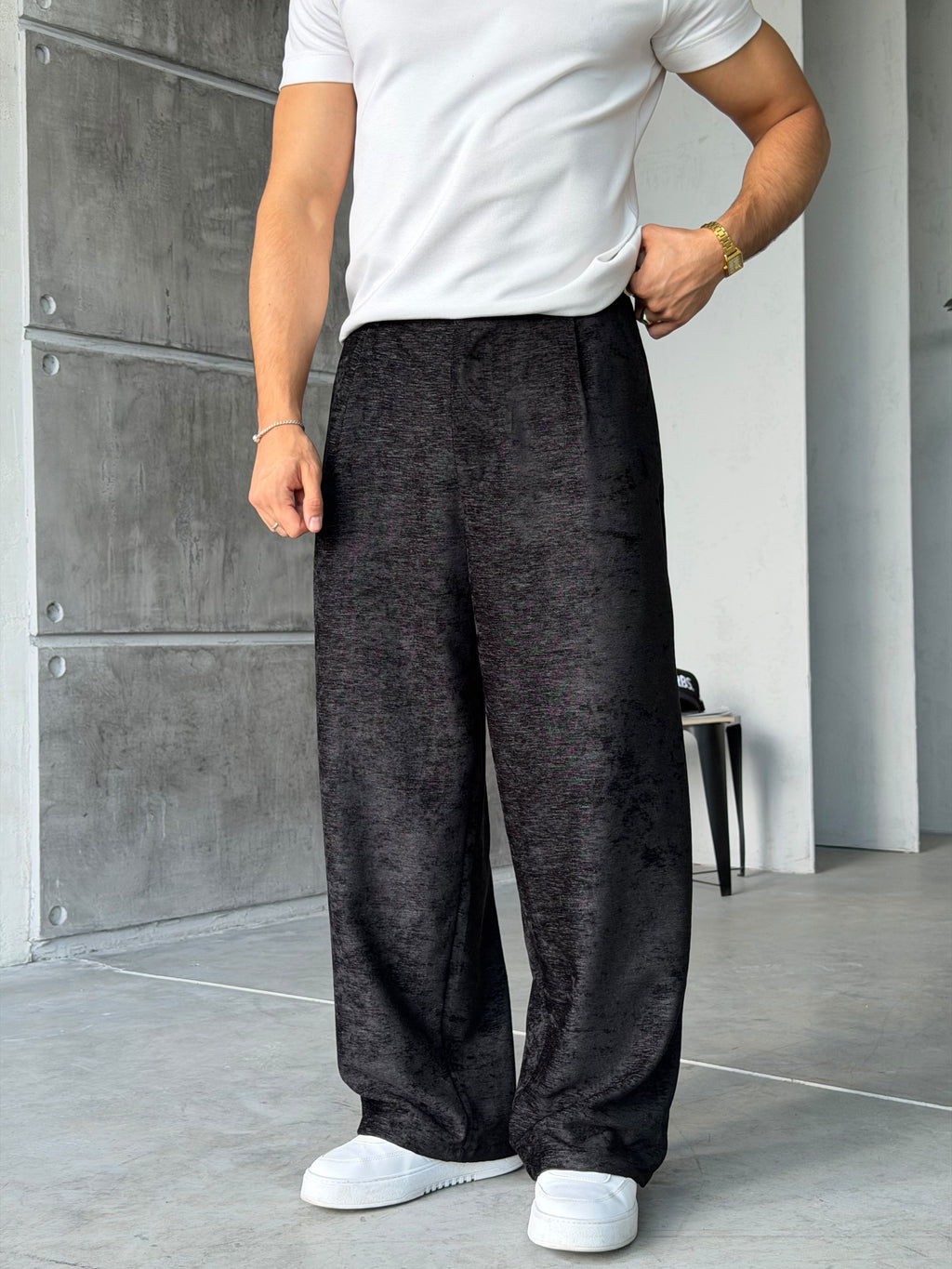 Chenille Fabric Baggy Pants – Black