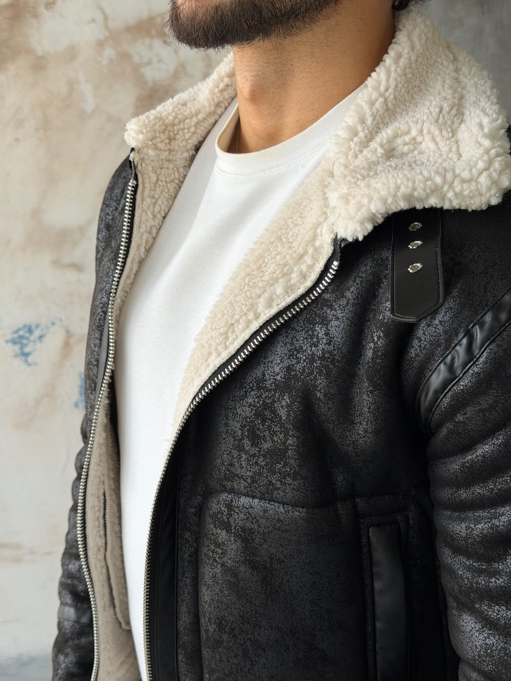 Vintage Pilot Jacket – Black/White Collar