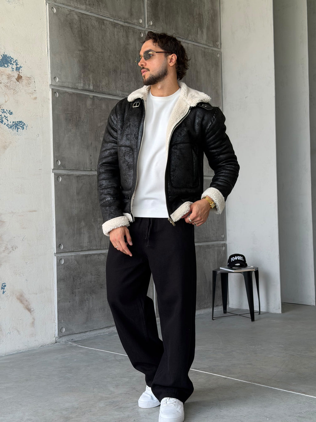 Vintage Pilot Jacket – Black/White Collar