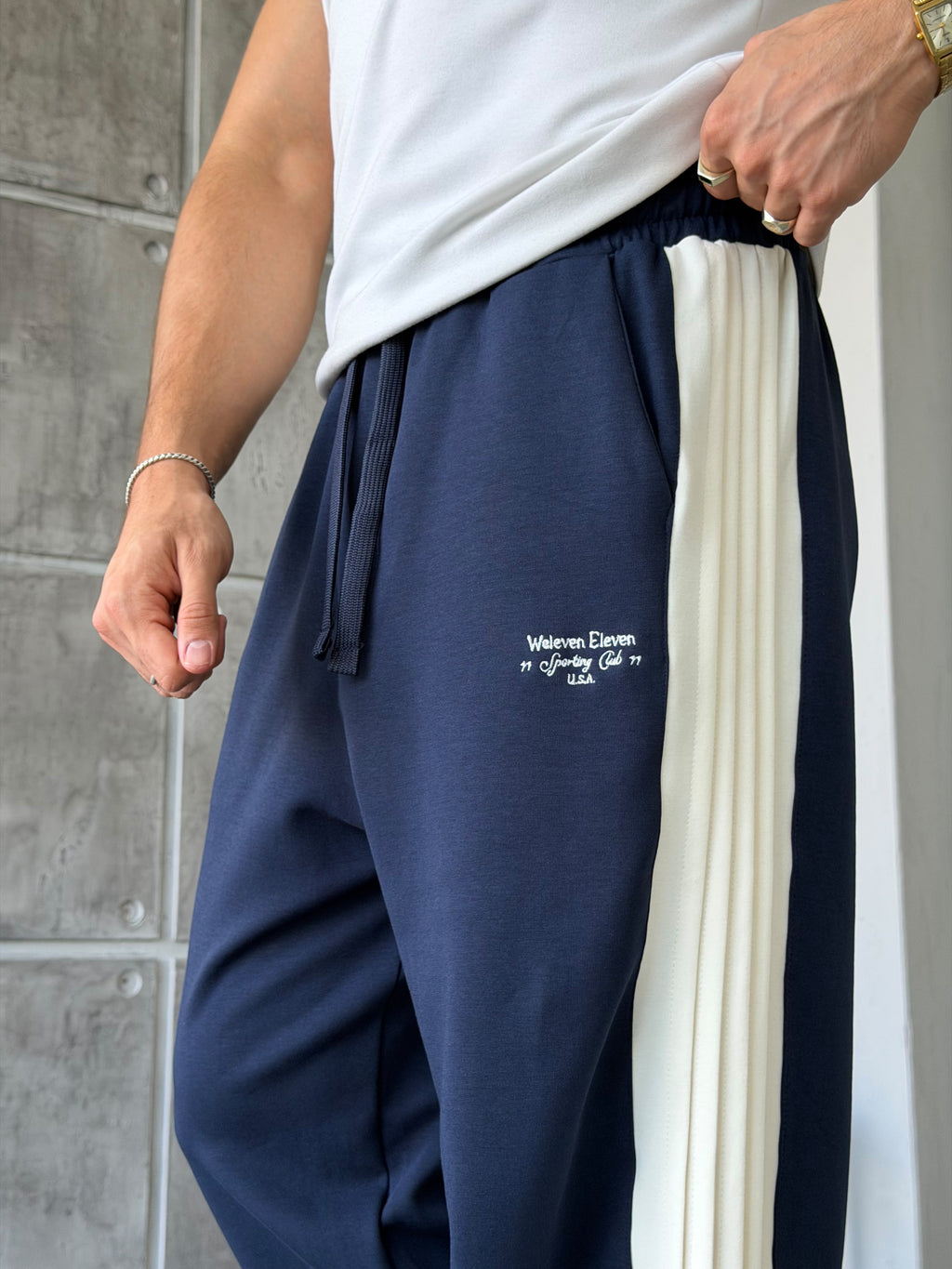 Logo Stripe Baggy Tracksuit Pants – Navy