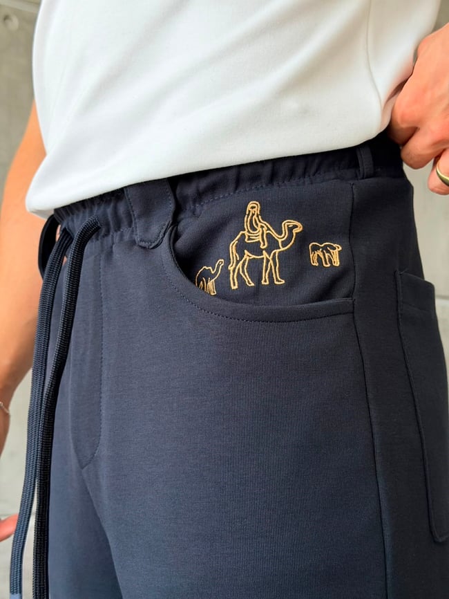 Camel Embroidered Detail Baggy Tracksuit – Navy Blue