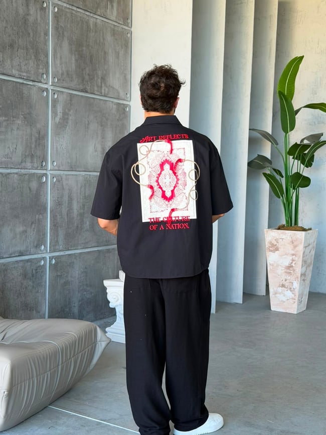 Culture Oversize  Shirt