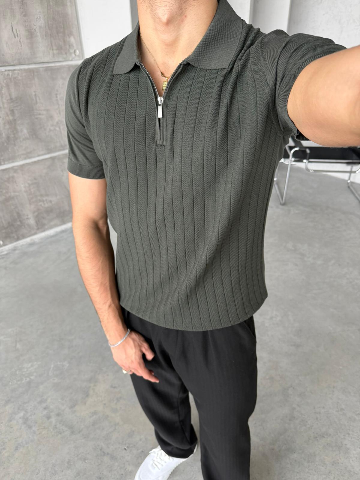 Patterned Zip Polo Knit – Khaki | TST.010