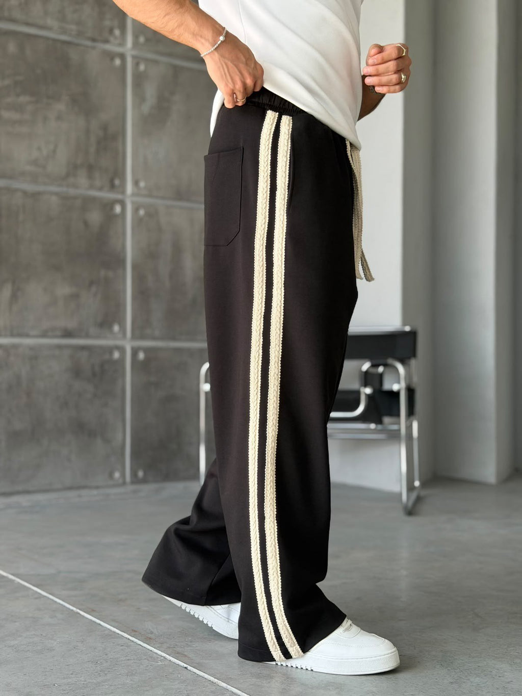 Woven Stripe Design Baggy Tracksuit Pants – Black