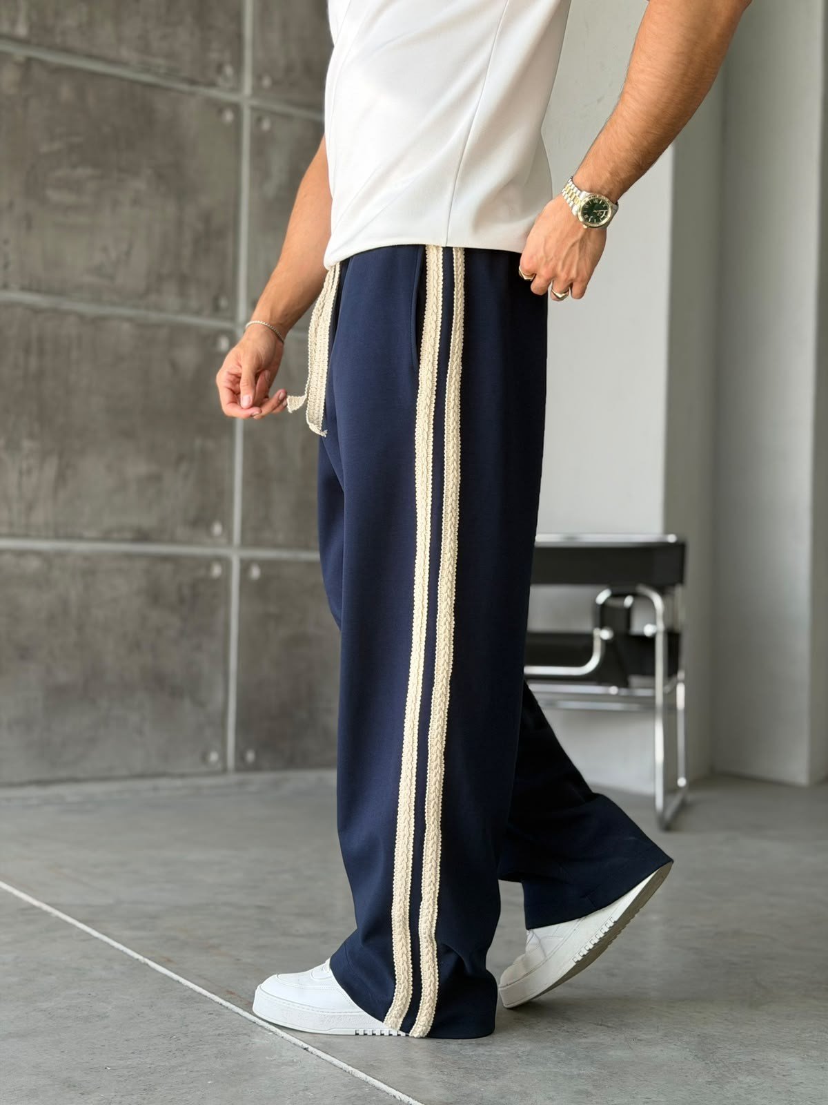 Woven Stripe Design Baggy Tracksuit Pants – Navy