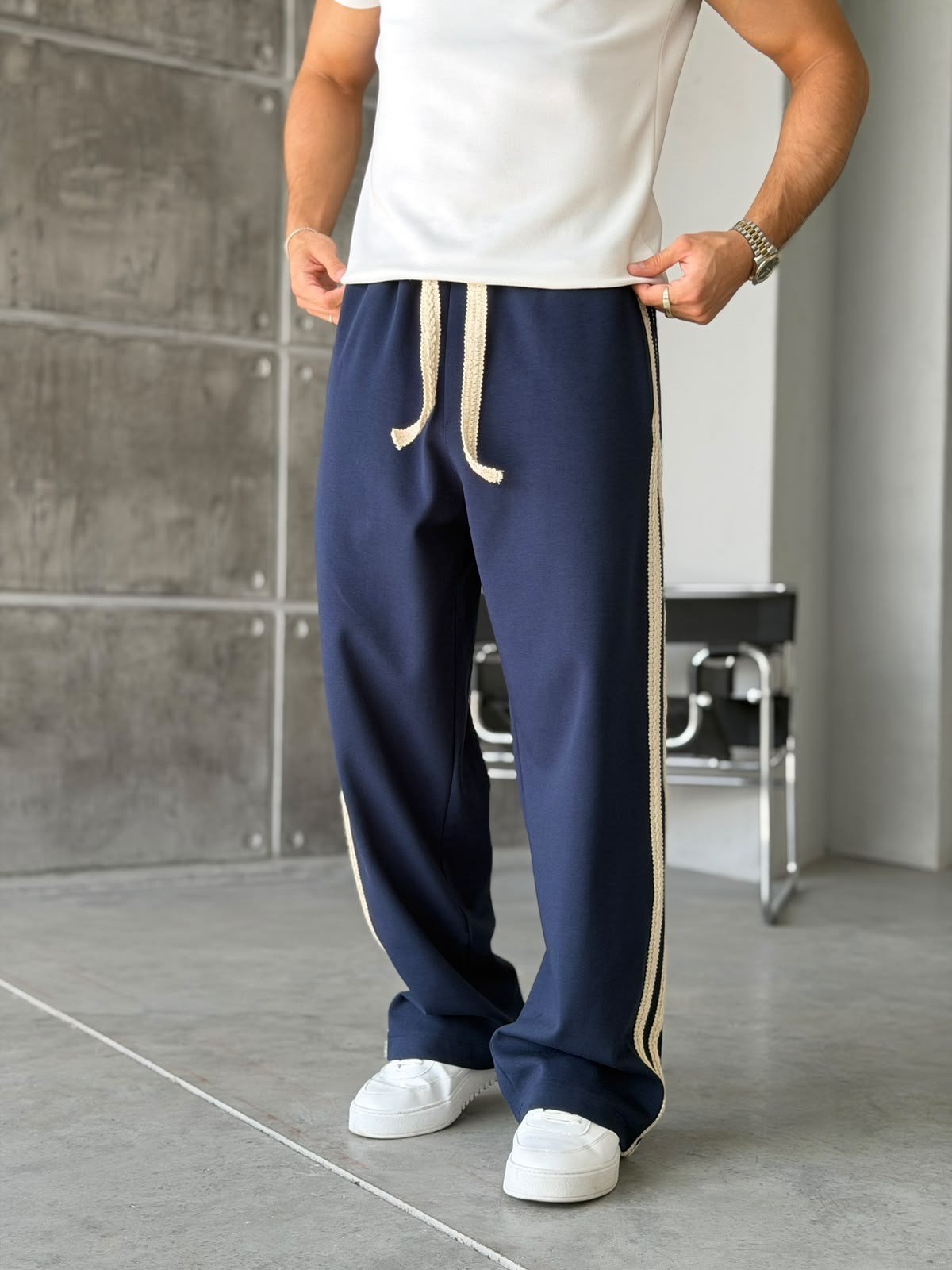 Woven Stripe Design Baggy Tracksuit Pants – Navy