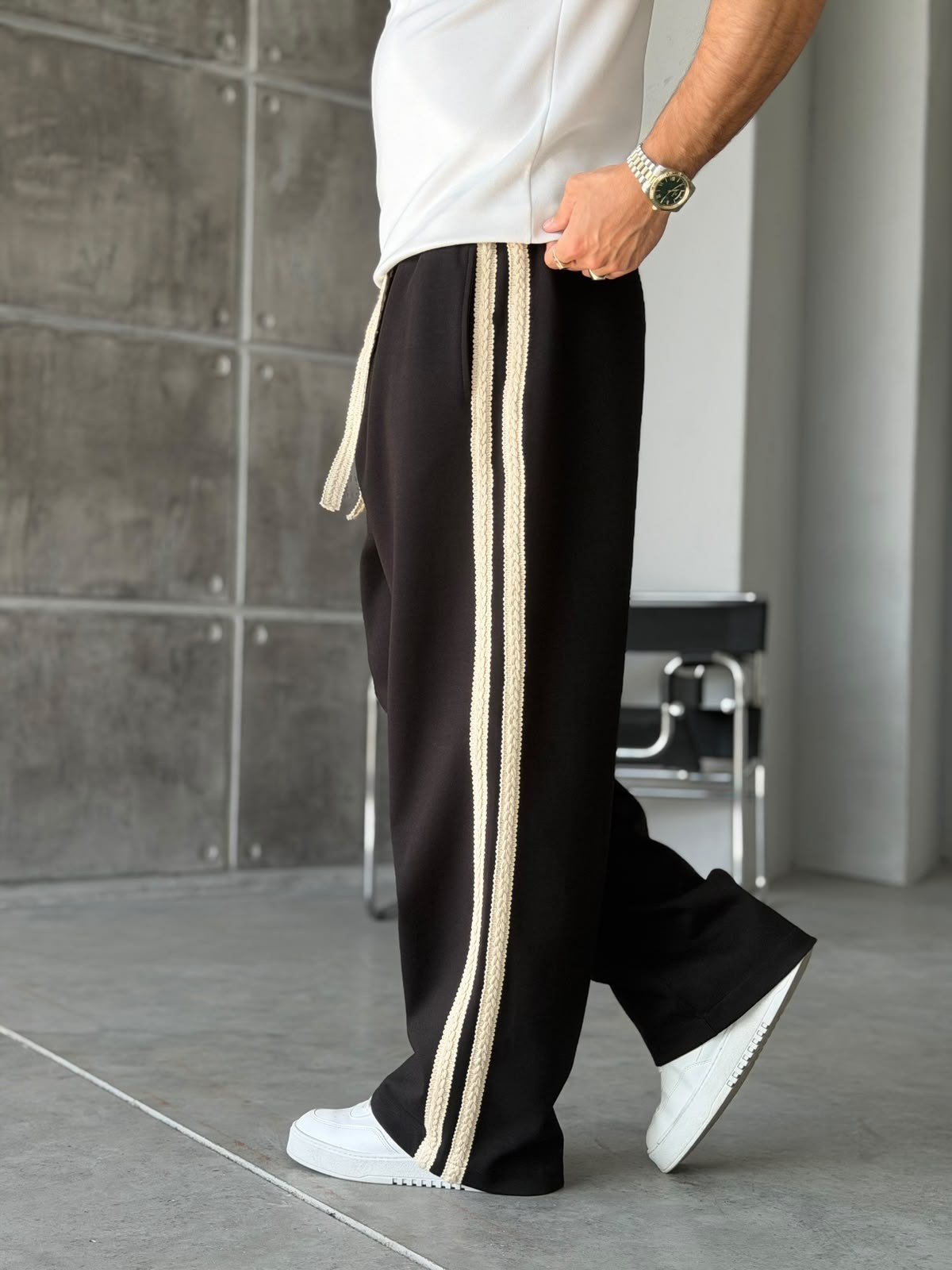 Woven Stripe Design Baggy Tracksuit Pants – Black