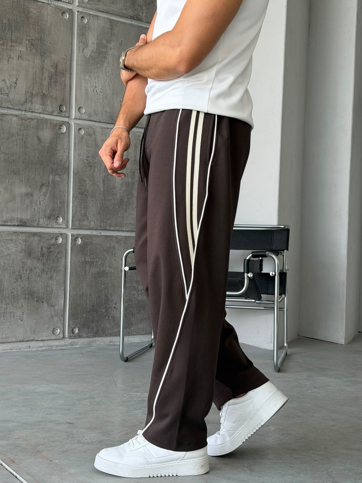 Striped Boyfriend Tracksuit Pants – Brown