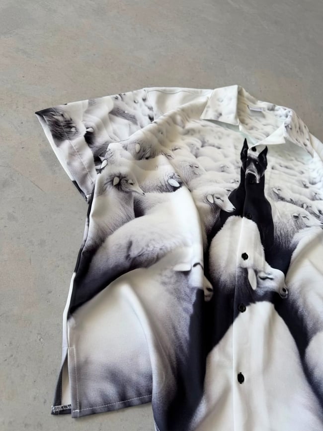 LONELY DOG Oversize Shirt