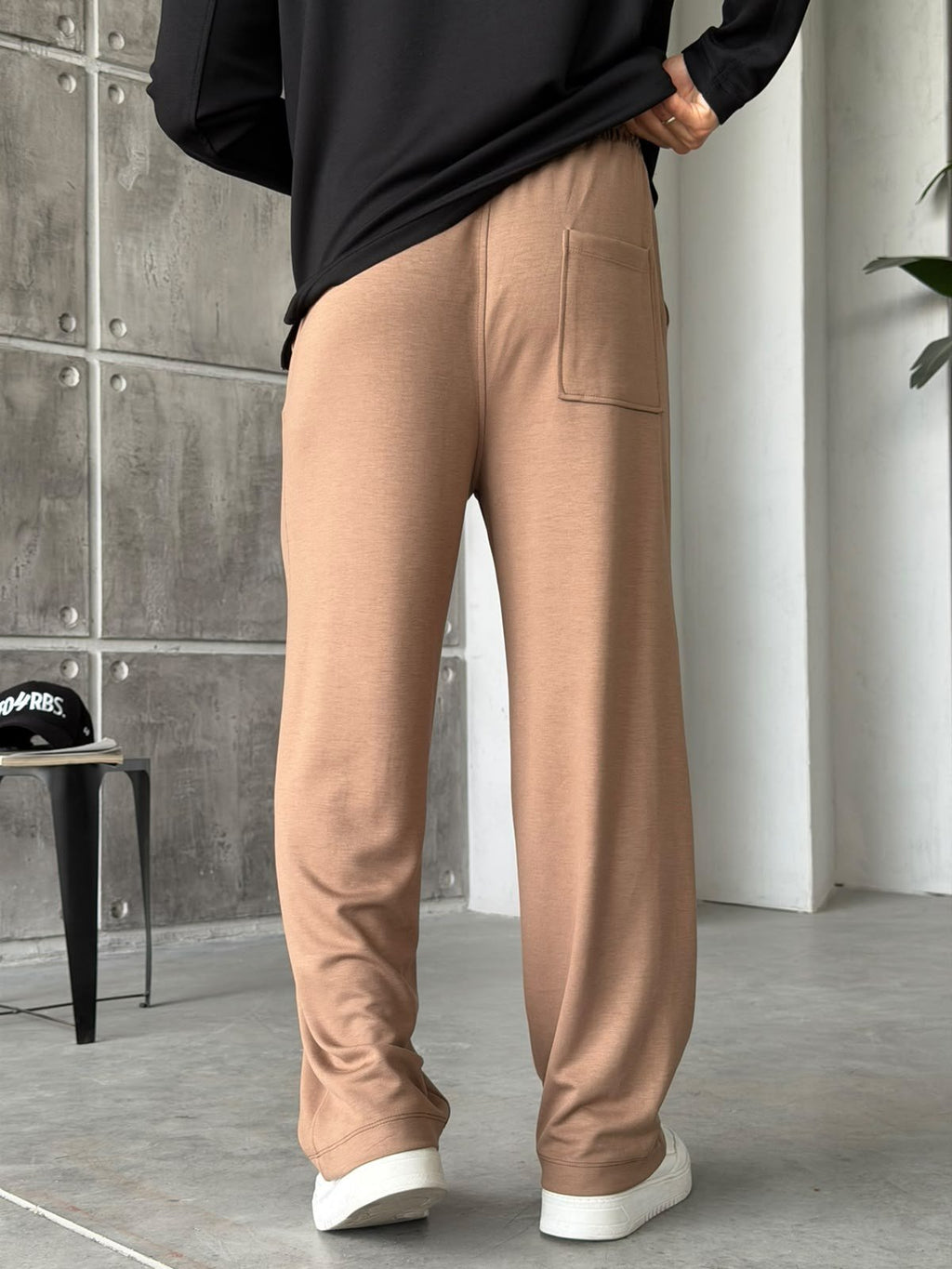 Modal Fabric Basic Baggy Joggers – Brown