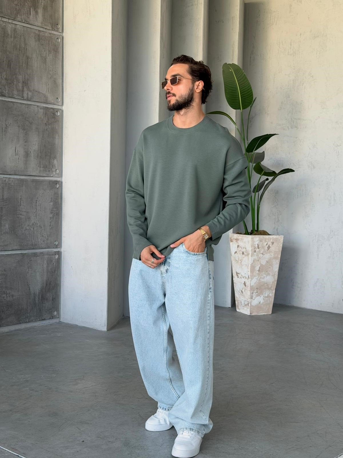 Modal Fabric Basic Sweatshirt -Khaki