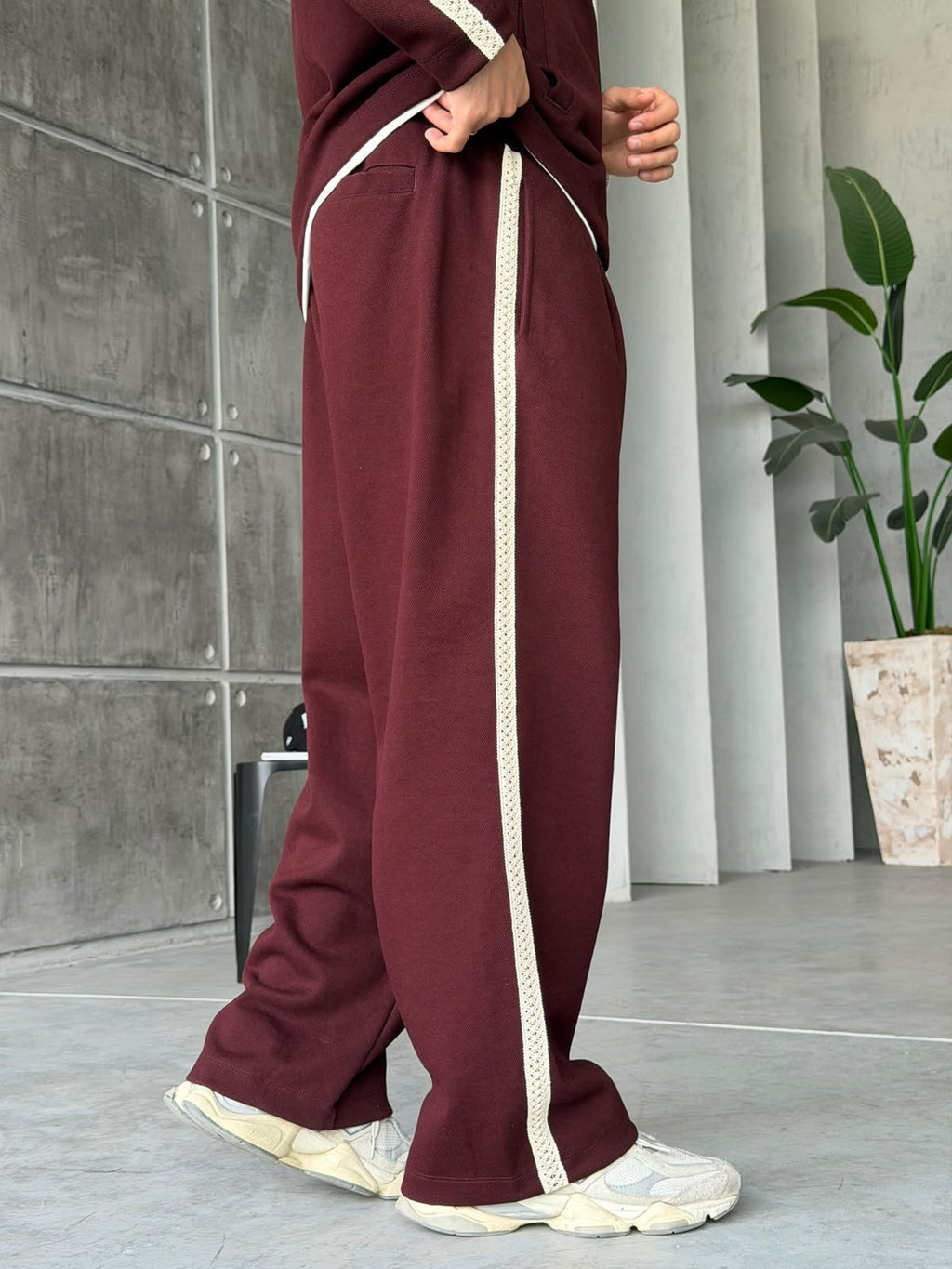 Striped Zip-Up Tracksuit – Bordo