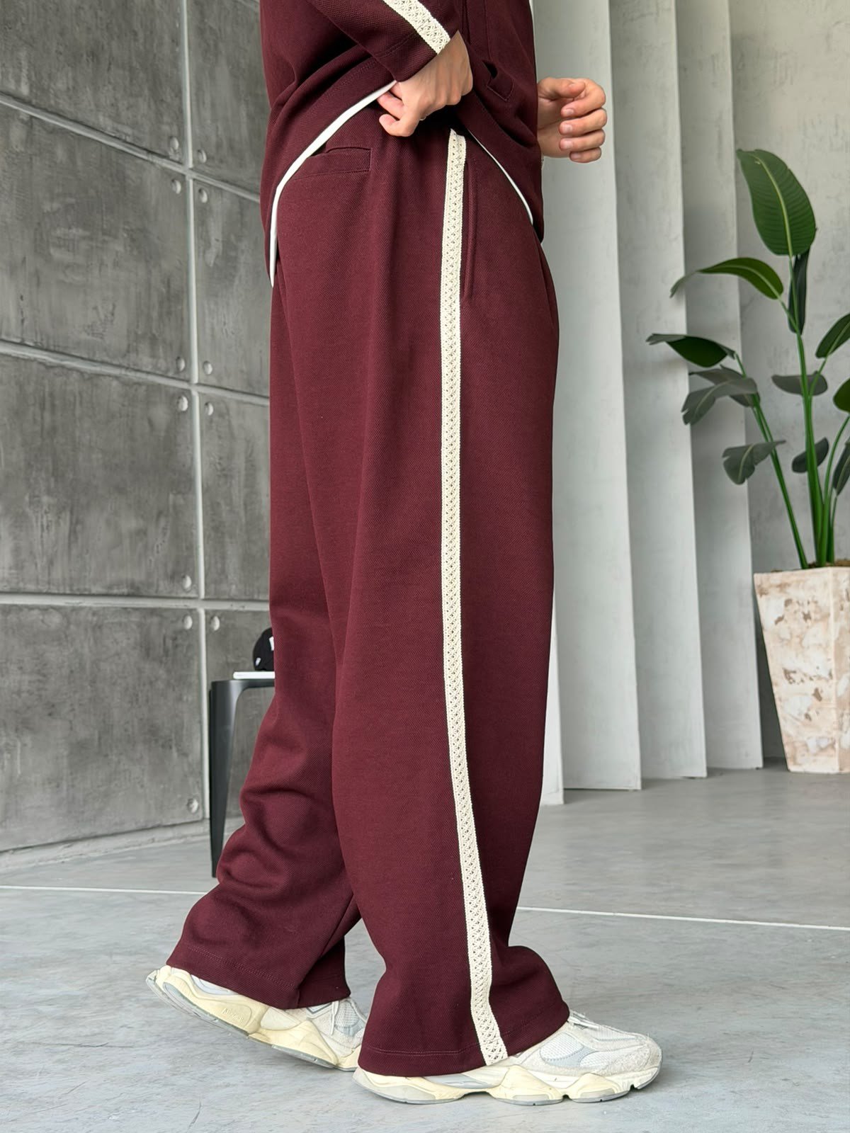 Striped Zip-Up Tracksuit – Bordo