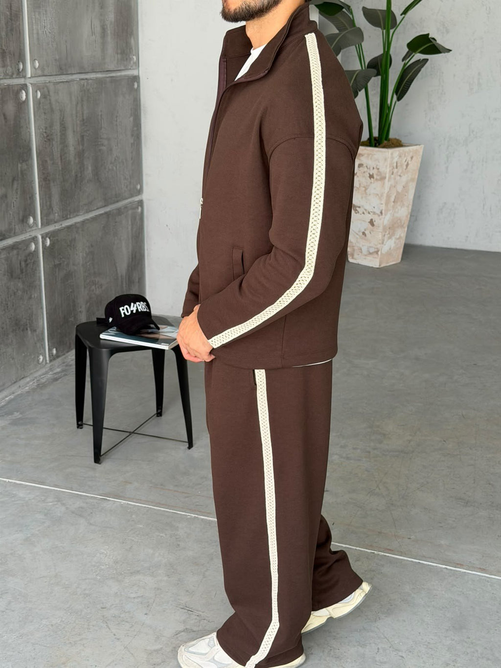 Striped Zip-Up Tracksuit – Brown