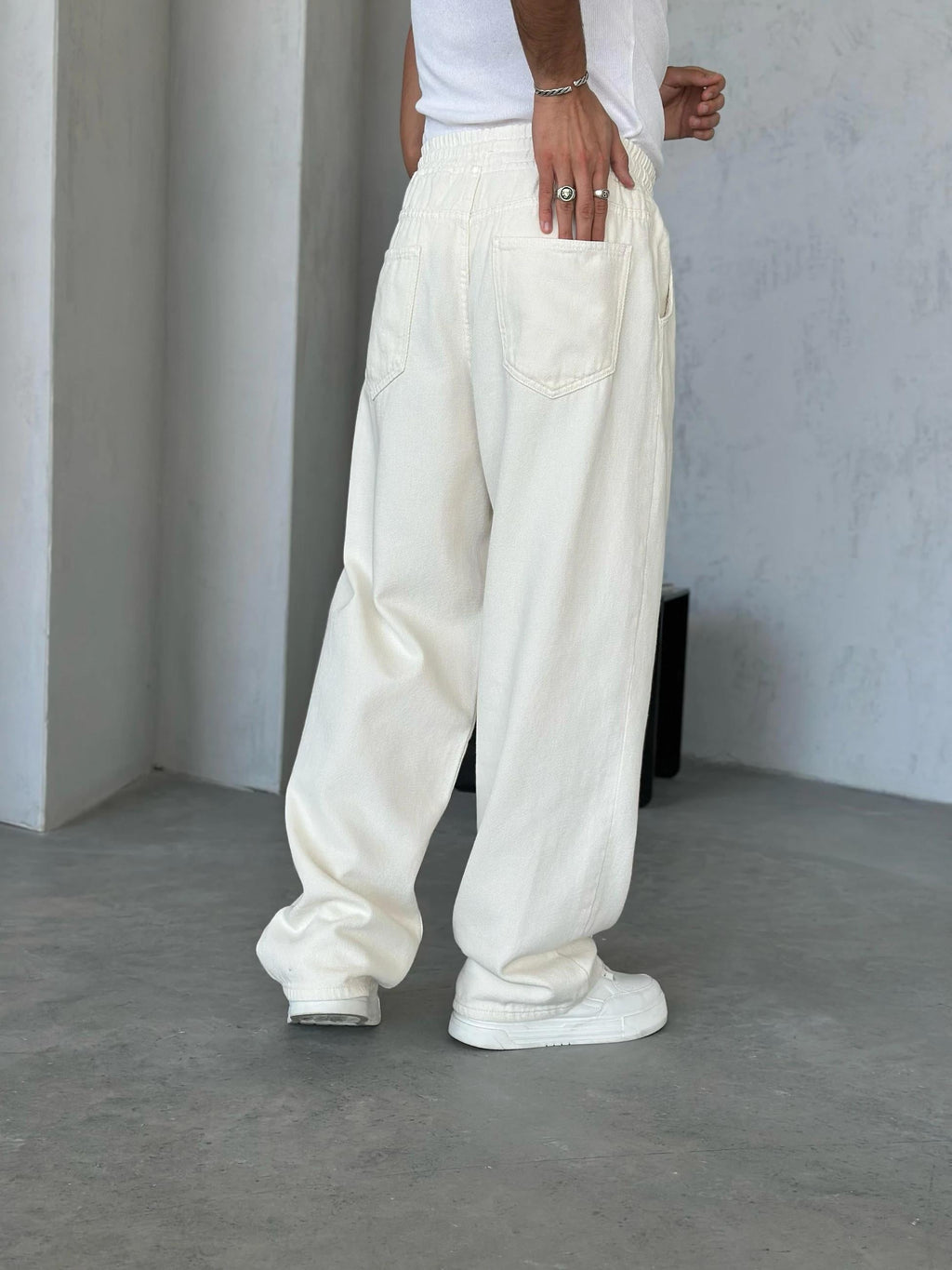 Gabardine Baggy Pants - Cream | PNT.010