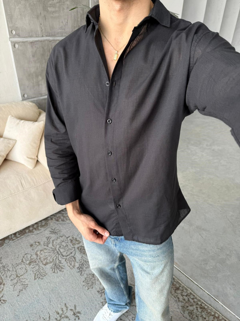 Soft Texture Shirt - Black | GML.019