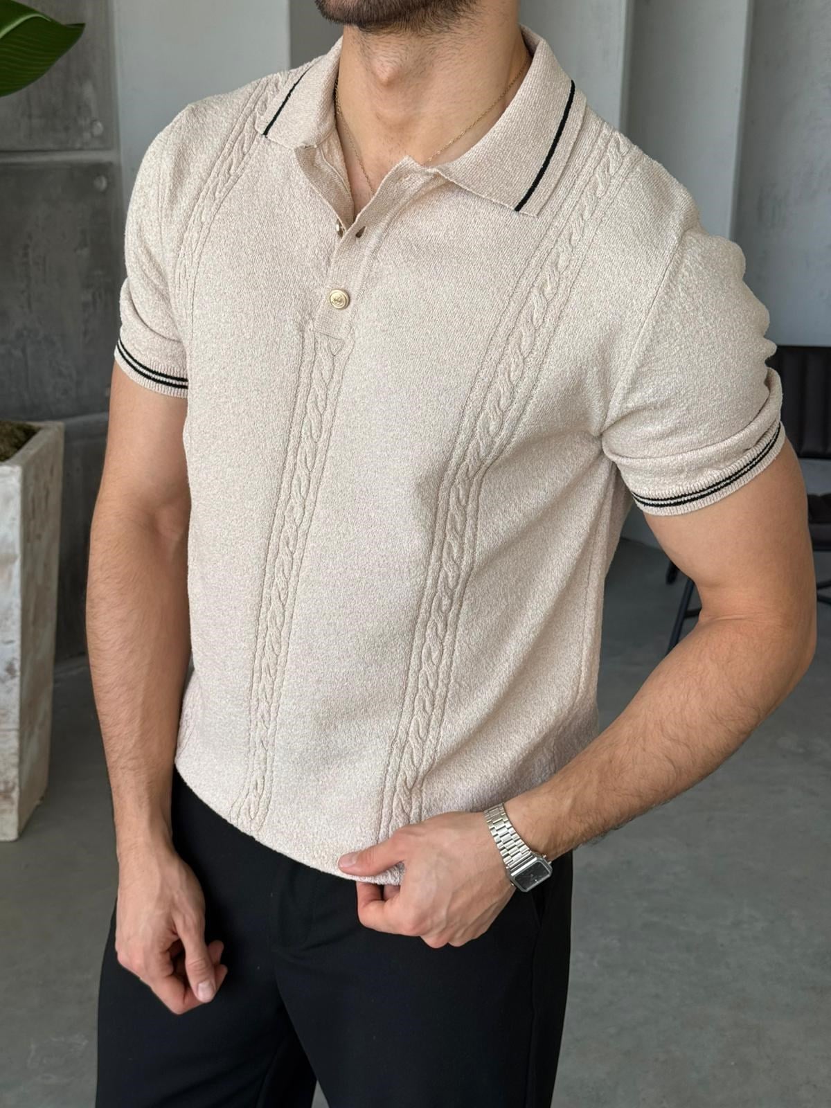 Gold Button Knit Triko – Cream | TST.021