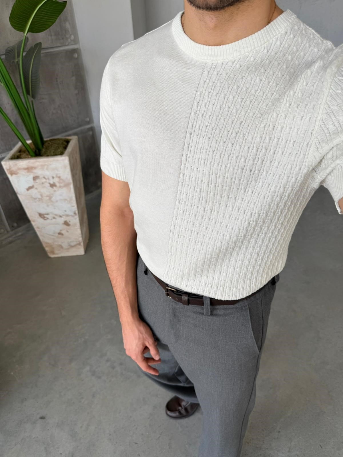 Contrast Knit T – White | TST.020